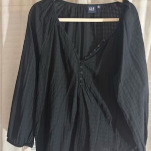 GAP Women's Black Top